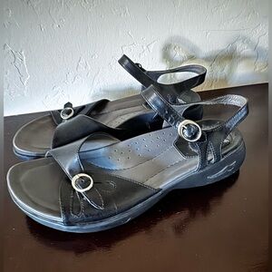Dansko Double Buckle Adjustable Leather Sandals Size 39